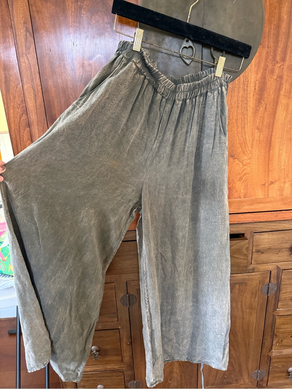 Mahina Wide Leg Elastic Waist Pants - Faded Olive